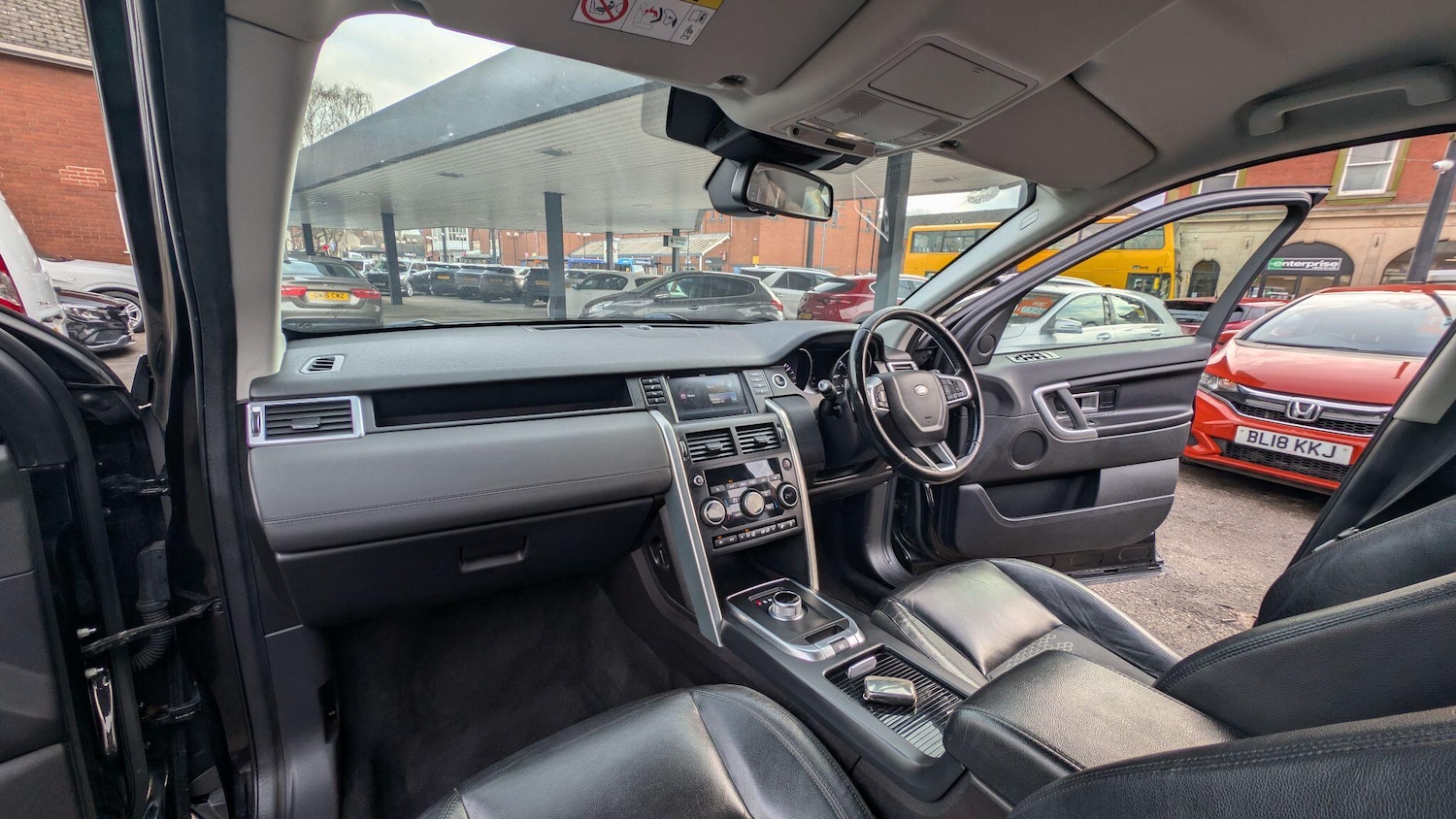 Used Land Rover Discovery Sport 2016 for sale - 77826864: Photo 11