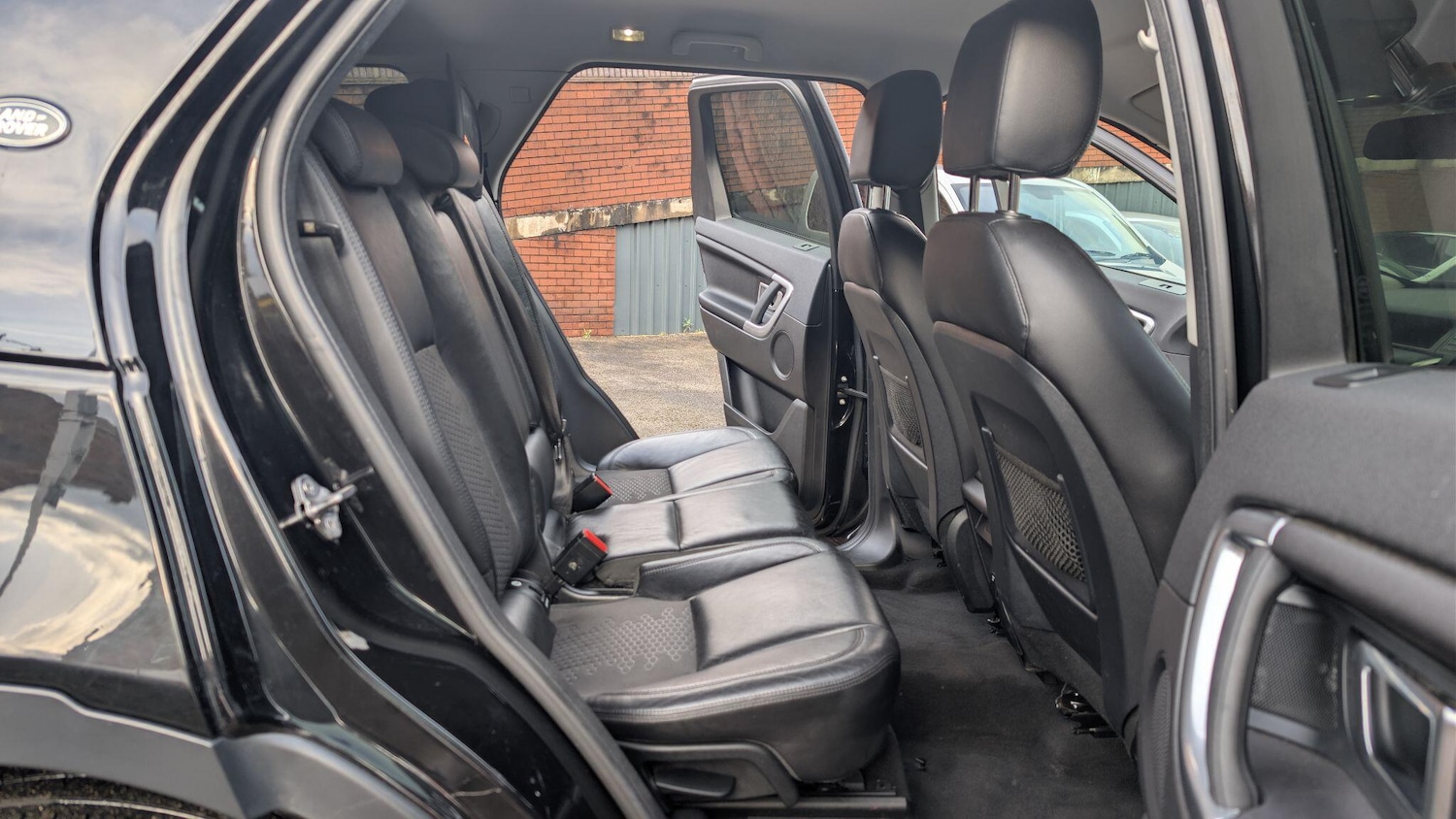 Used Land Rover Discovery Sport 2016 for sale - 77826864: Photo 17