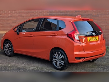 Used Honda Jazz 2018 for sale - 76893101: Photo