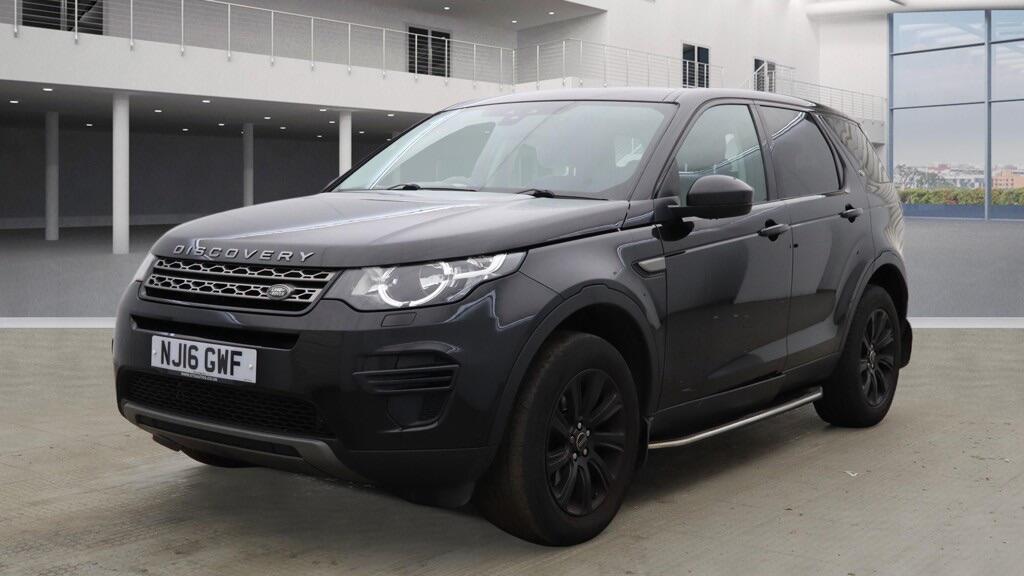 Used Land Rover Discovery Sport 2016 for sale - 77393036: Photo 2
