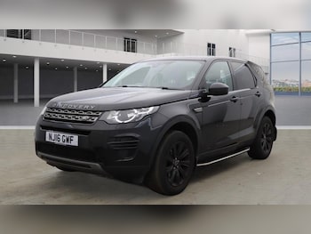 Used Land Rover Discovery Sport 2016 for sale - 77393036: Photo