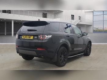 Used Land Rover Discovery Sport 2016 for sale - 77393036: Photo