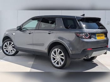 Used Land Rover Discovery Sport 2016 for sale - 78613653: Photo