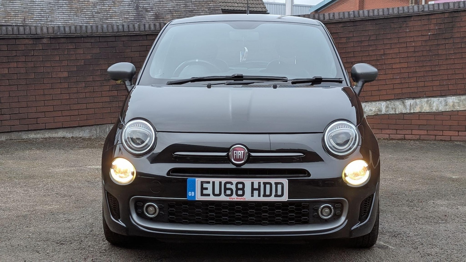 Used Fiat 500 2018 for sale - 77786307: Photo 2
