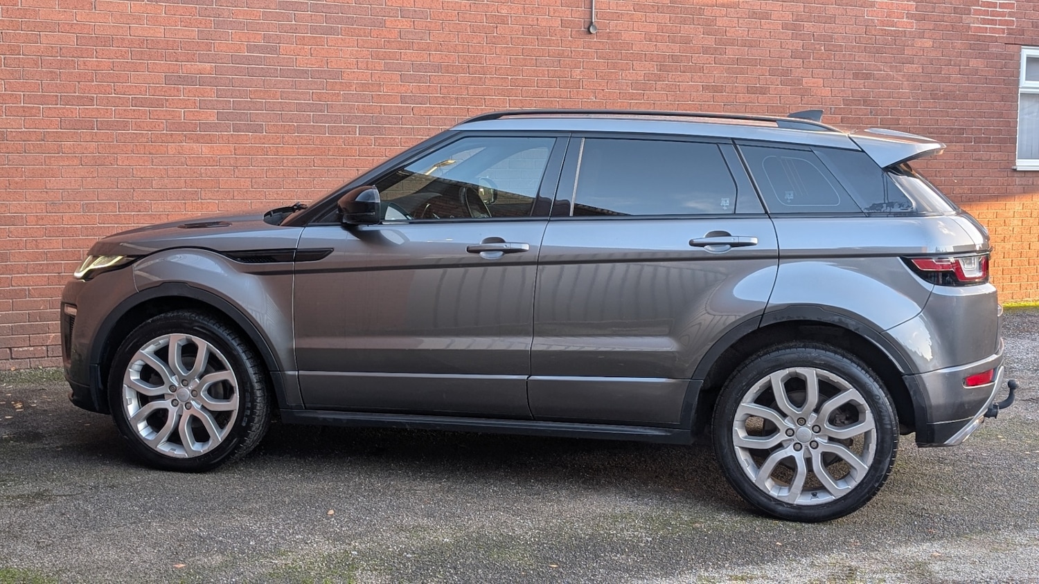 Used Land Rover Range Rover Evoque 2016 for sale - 76893213: Photo 4