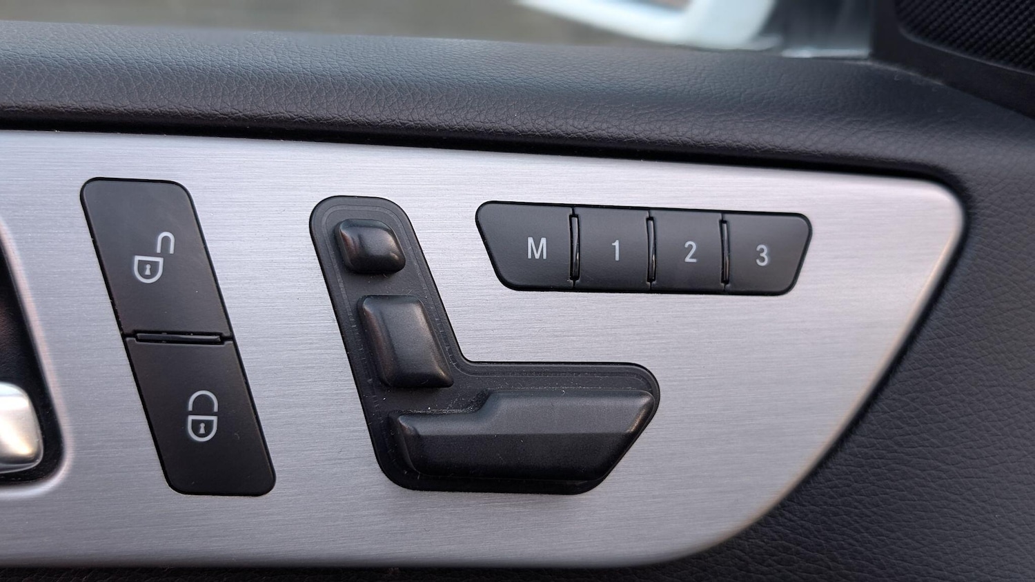 Used Mercedes-Benz M Class 2015 for sale - 77281208: Photo 19