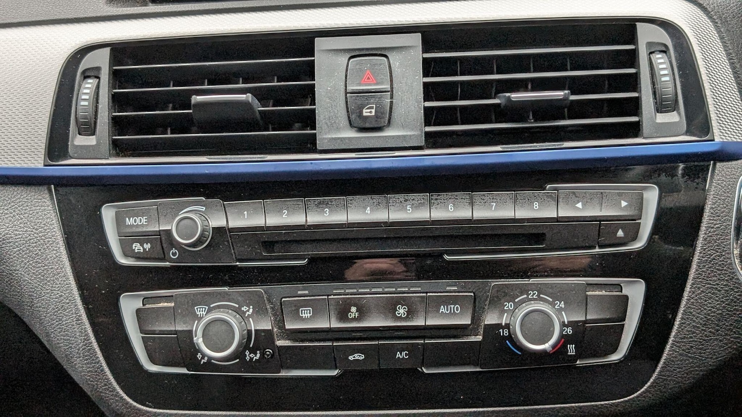 Used BMW 1 Series 2018 for sale - 77022894: Photo 27