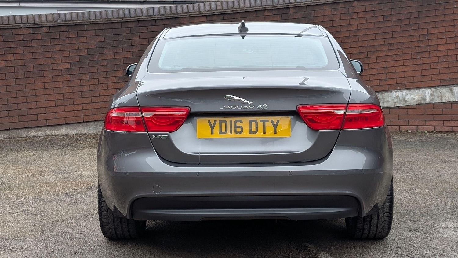 Used Jaguar XE 2016 for sale - 77638215: Photo 7