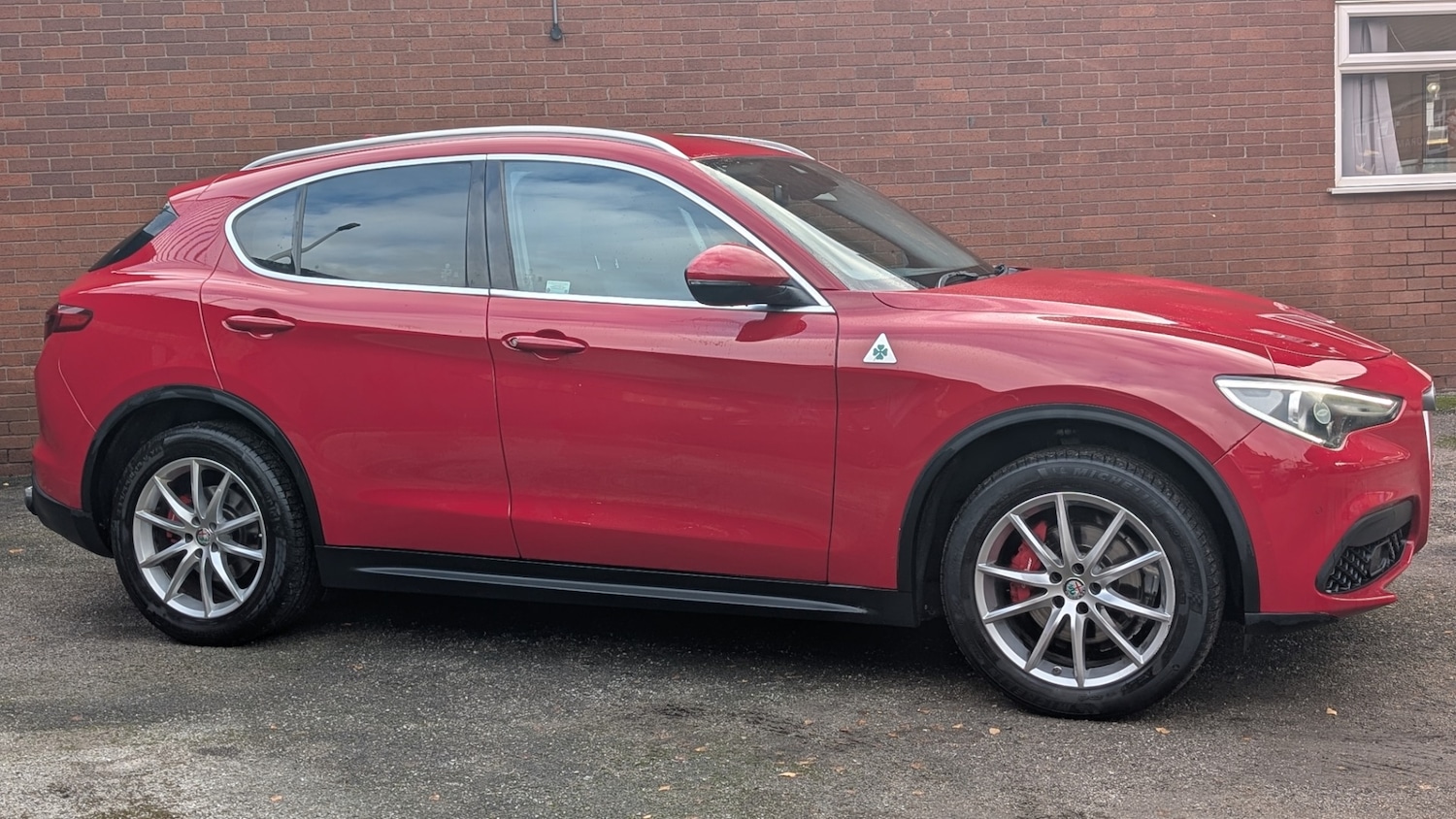 Used Alfa Romeo Stelvio 2017 for sale - 76892236: Photo 16