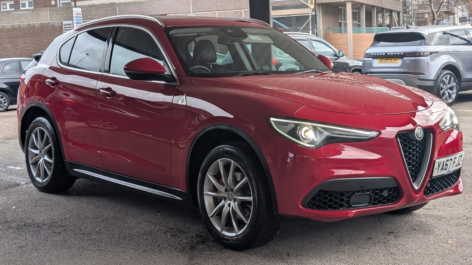 Used Alfa Romeo Stelvio 2017 for sale - 76892236: Photo 6