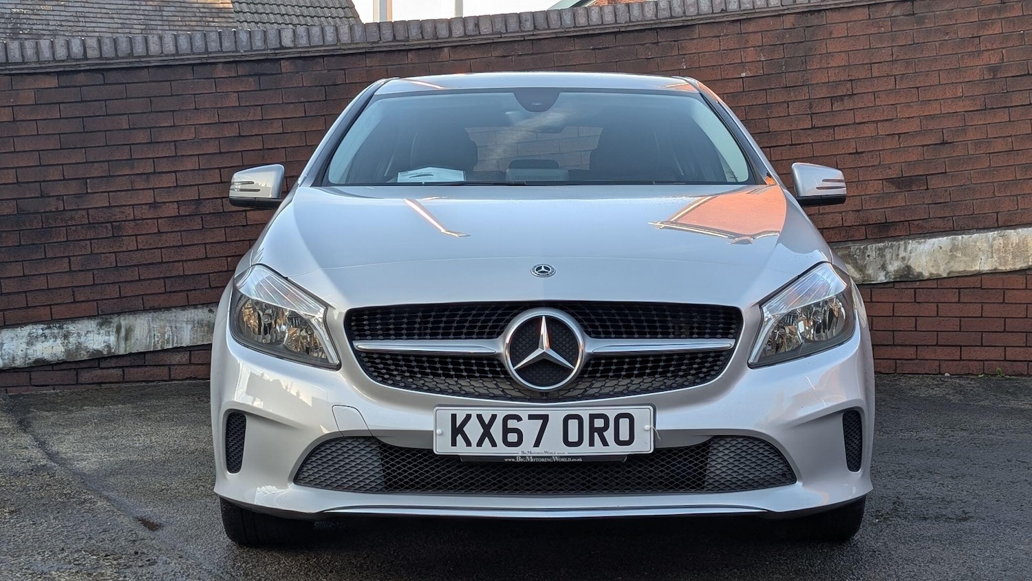 Used Mercedes-Benz A-Class 2017 for sale - 77239569: Photo 2
