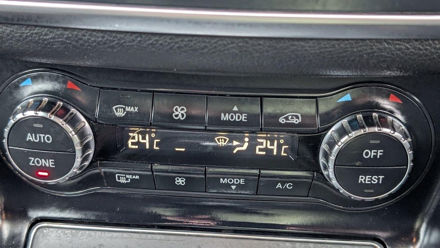 Used Mercedes-Benz CLA 2017 for sale - 77293529: Photo 32