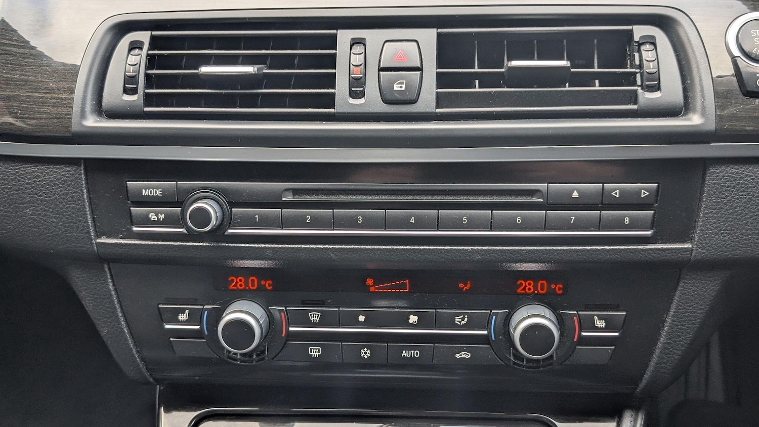 Used BMW 5 Series 2012 for sale - 77022935: Photo 20