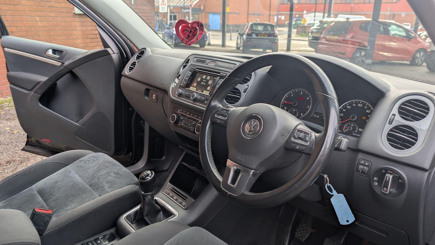 Used Volkswagen Tiguan 2013 for sale - 77022896: Photo 12