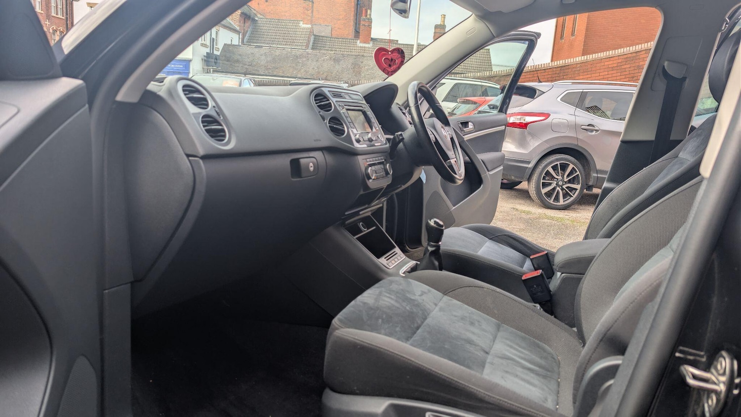 Used Volkswagen Tiguan 2013 for sale - 77022896: Photo 15