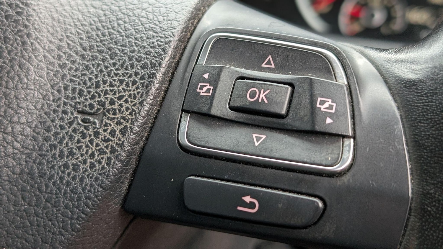 Used Volkswagen Tiguan 2013 for sale - 77022896: Photo 21