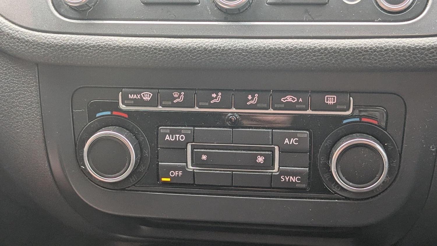 Used Volkswagen Tiguan 2013 for sale - 77022896: Photo 9