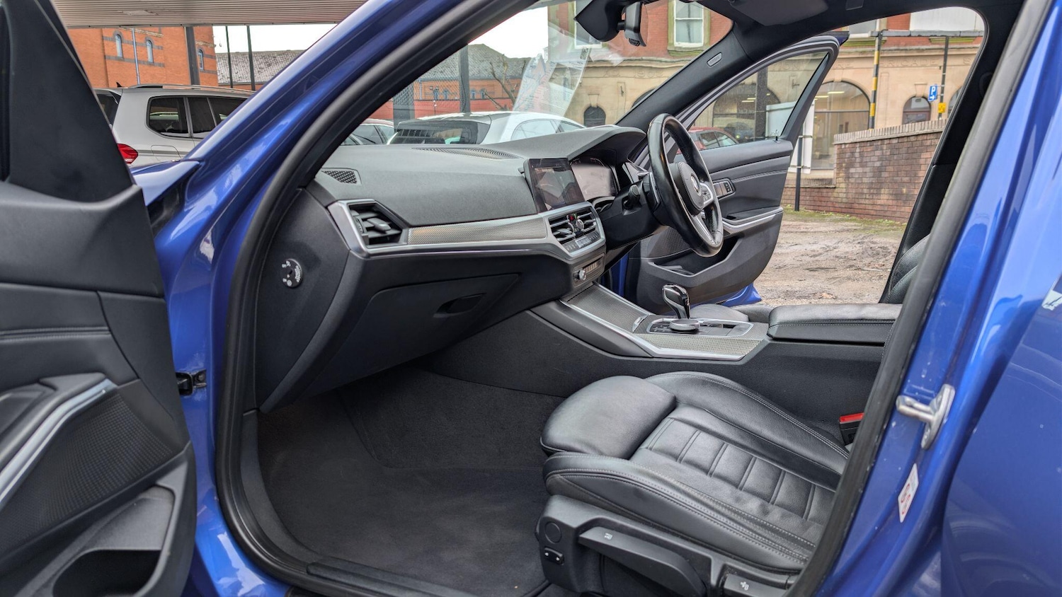 Used BMW 3 Series 2019 for sale - 77022916: Photo 32