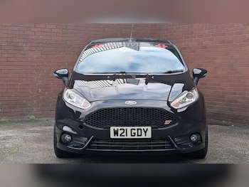 Used Ford Fiesta 2014 for sale - 77022931: Photo