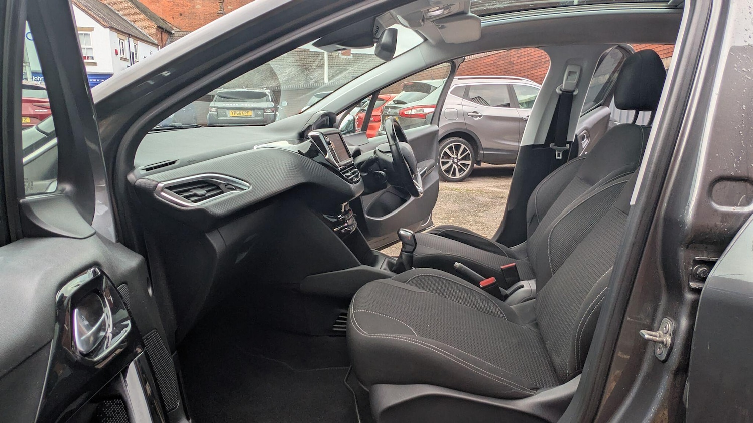 Used Peugeot 208 2019 for sale - 77281213: Photo 10