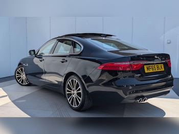 Used Jaguar XF 2015 for sale - 78994886: Photo