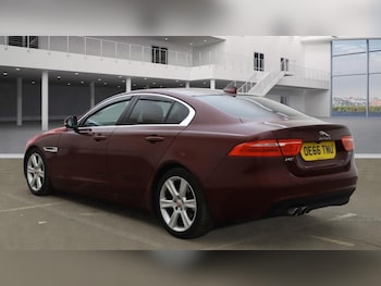 Used Jaguar XE 2017 for sale - 77799894: Photo