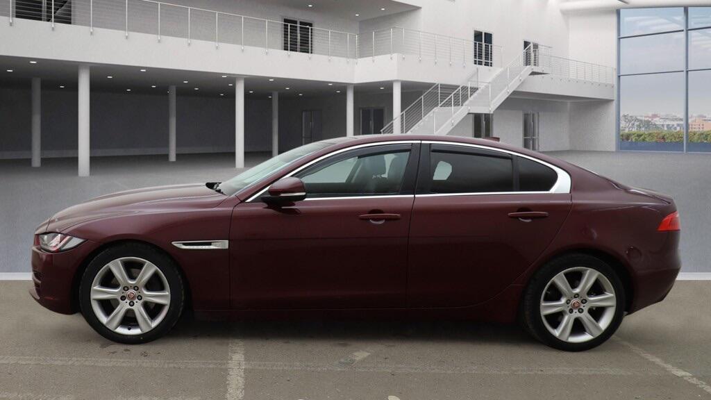 Used Jaguar XE 2017 for sale - 77799894: Photo 6