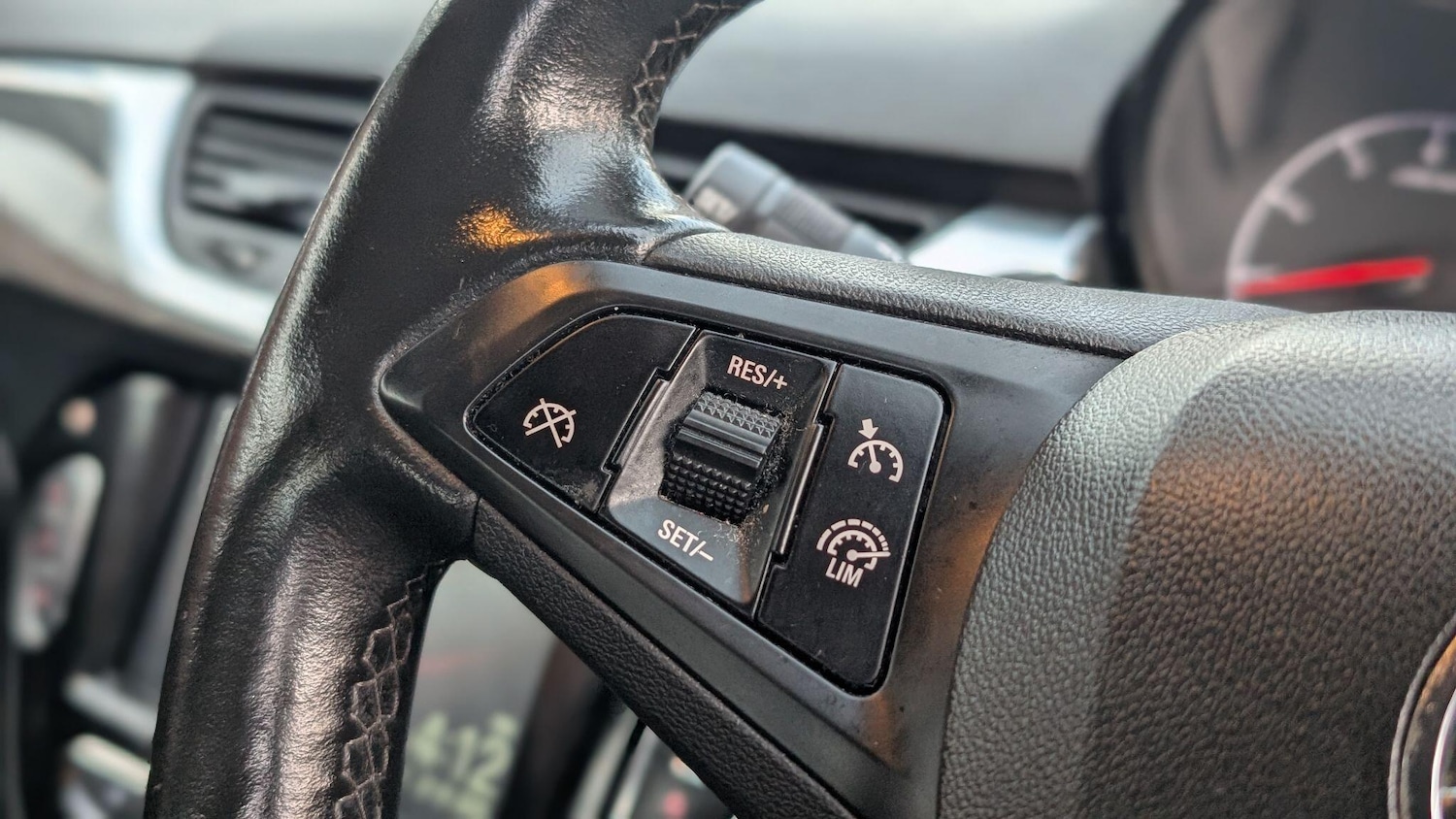 Used Vauxhall Corsa 2017 for sale - 77022918: Photo 17