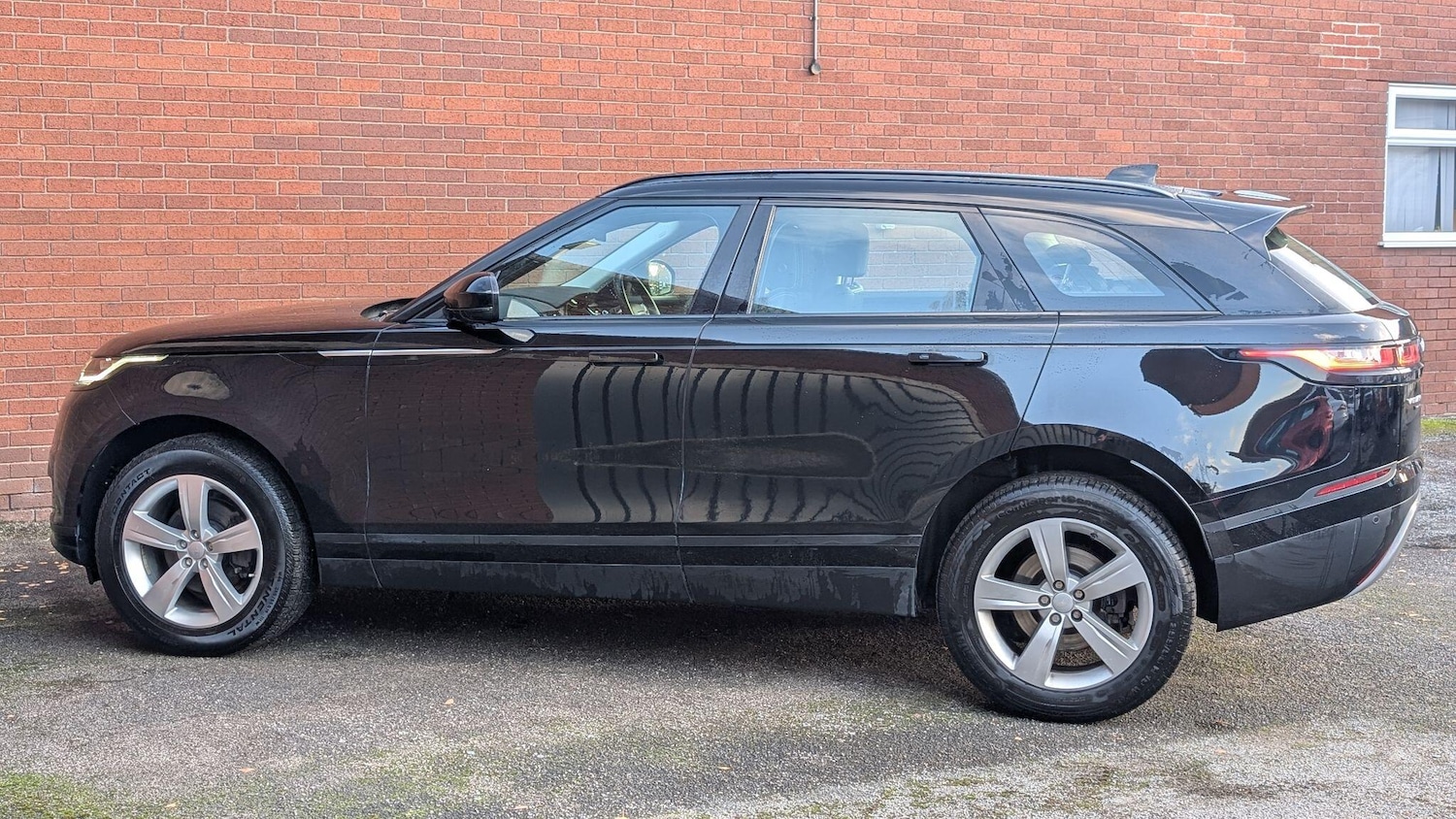 Used Land Rover Range Rover Velar 2018 for sale - 77022899: Photo 8