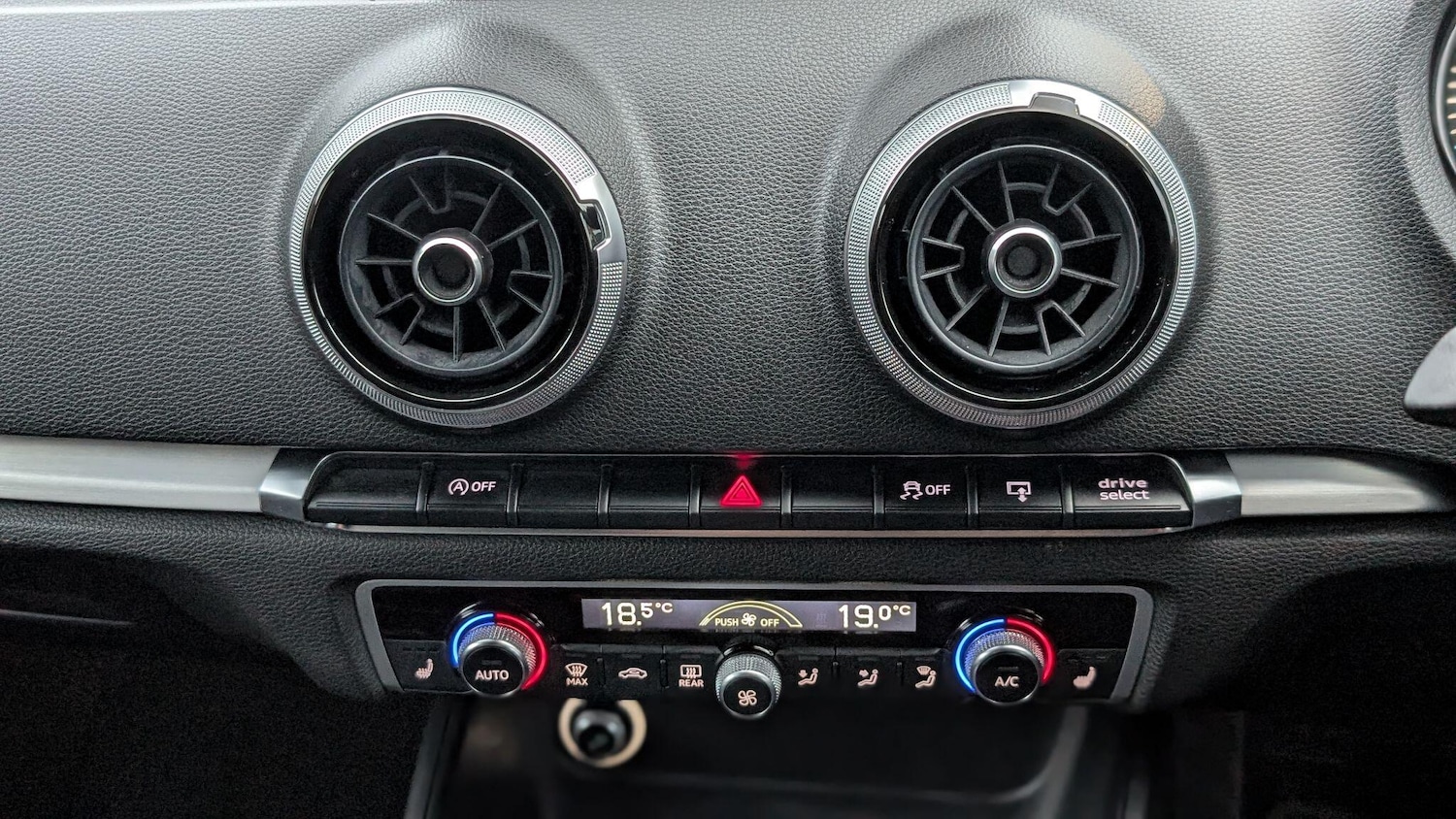 Used Audi A3 2016 for sale - 77673974: Photo 12