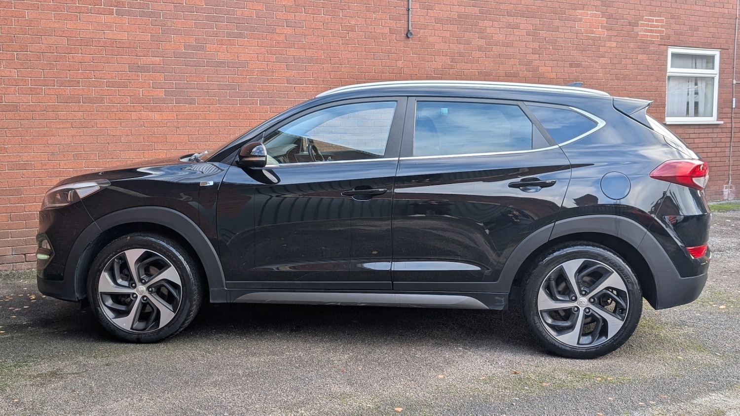 Used Hyundai TUCSON 2017 for sale - 76893172: Photo 6