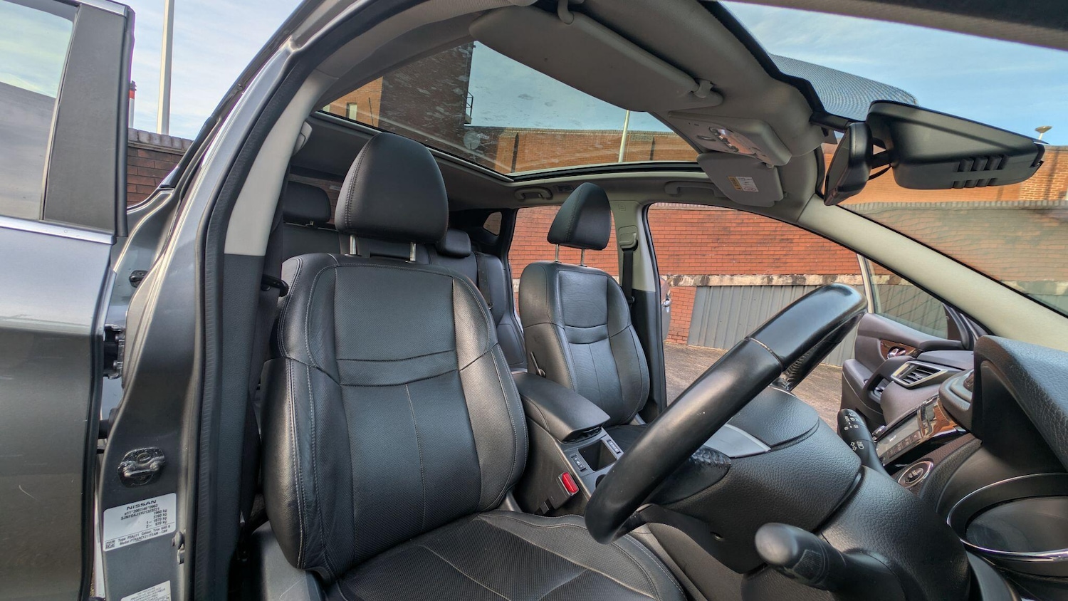 Used Nissan Qashqai 2015 for sale - 77022891: Photo 16