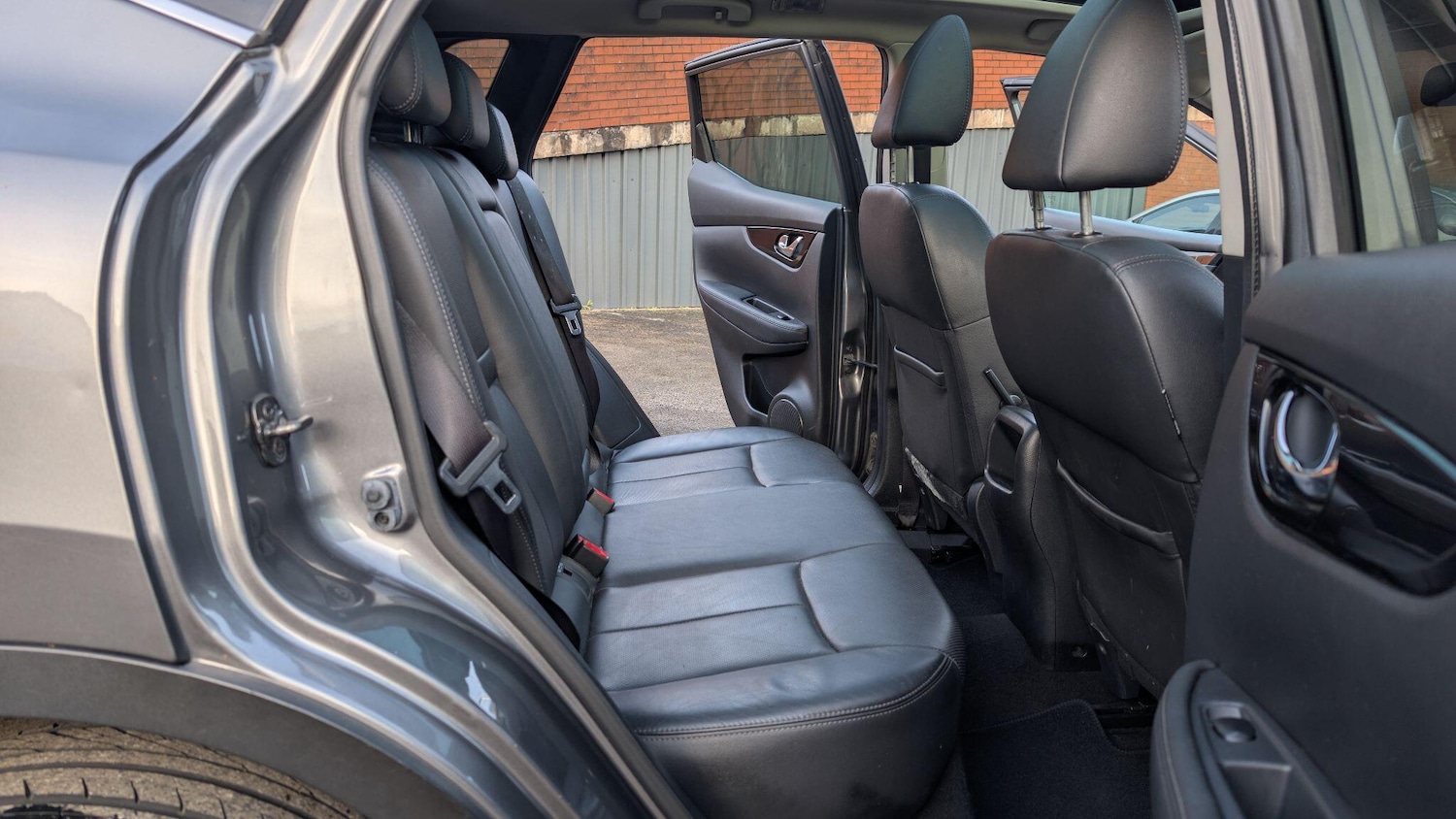 Used Nissan Qashqai 2015 for sale - 77022891: Photo 17