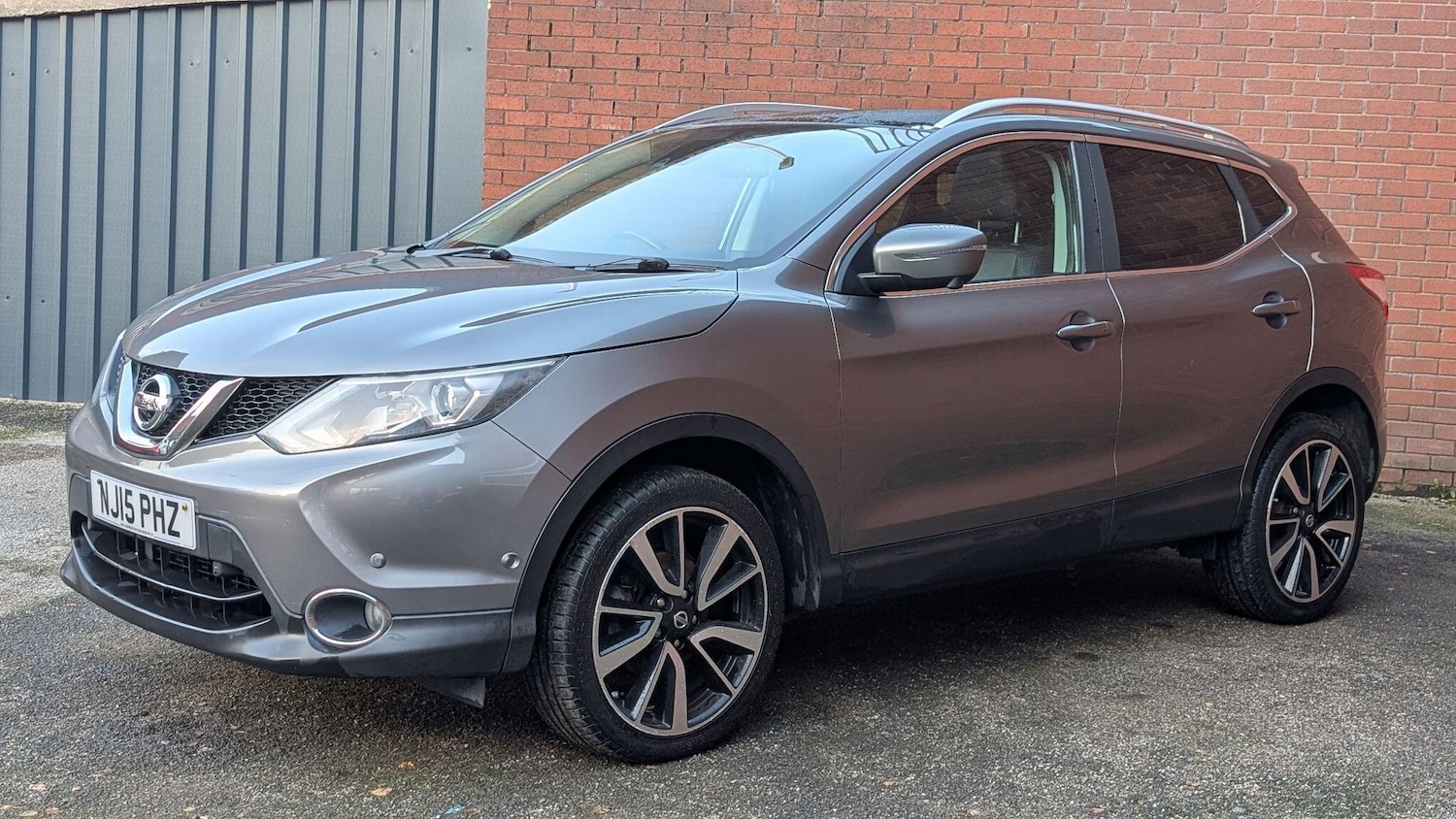 Used Nissan Qashqai 2015 for sale - 77022891: Photo 3