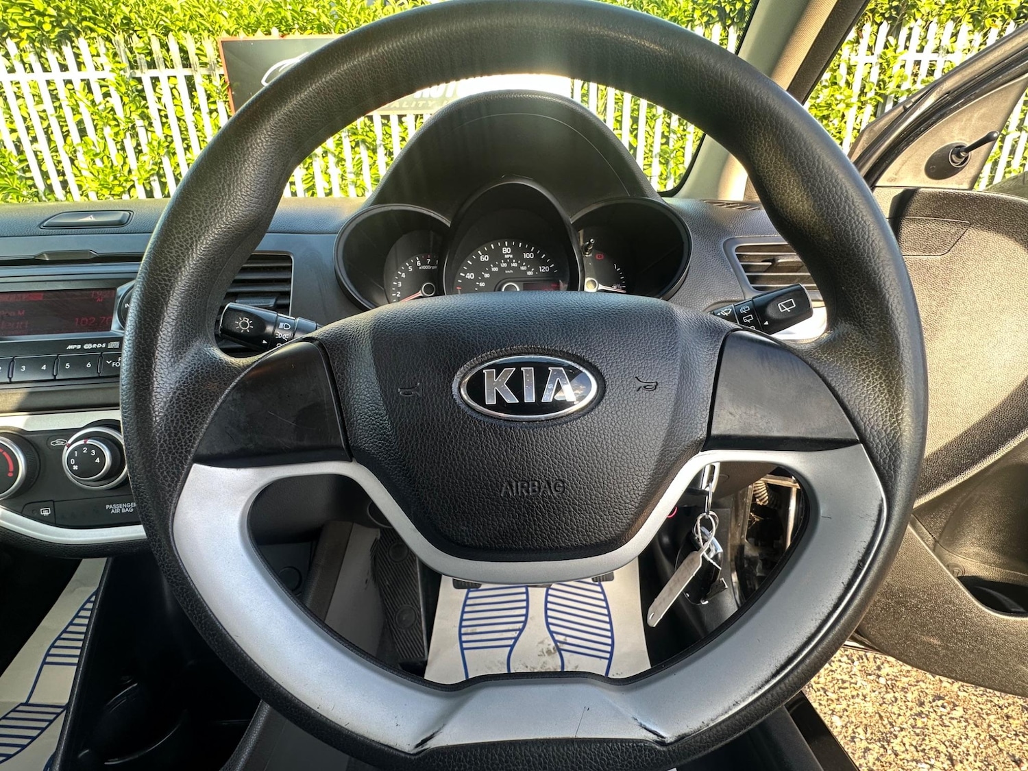 Vehicle 21