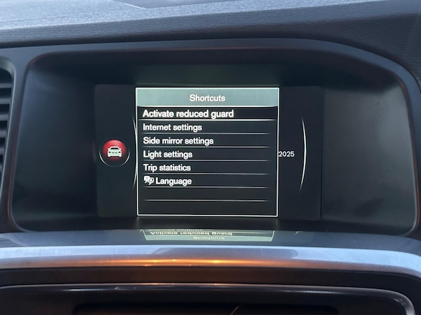 Used Volvo V60 2016 for sale - 75751683: Photo 22