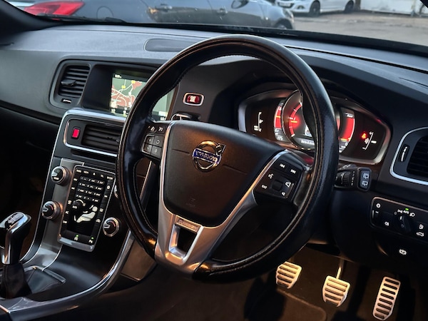 Used Volvo V60 2016 for sale - 75751683: Photo 41