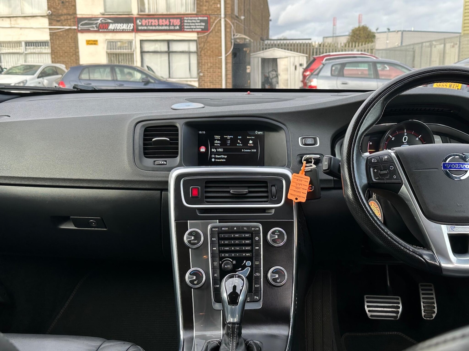 Used Volvo V60 2016 for sale - 76094091: Photo 19