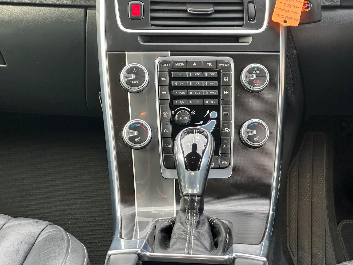 Used Volvo V60 2016 for sale - 76094091: Photo 20