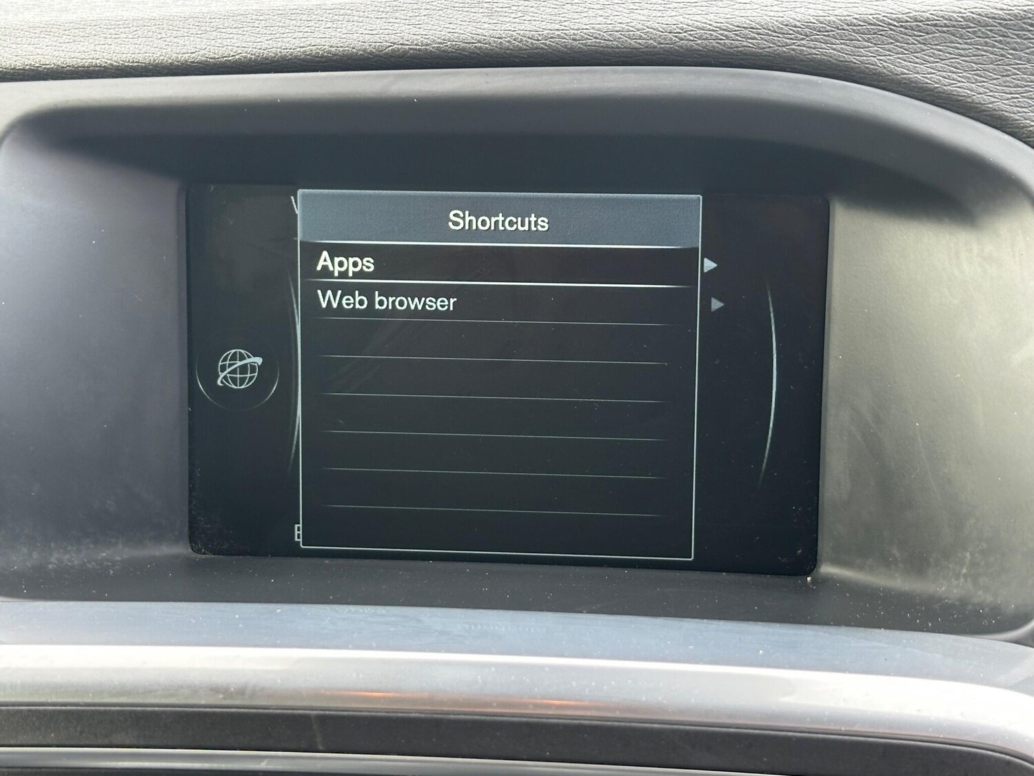 Used Volvo V60 2016 for sale - 76094091: Photo 30