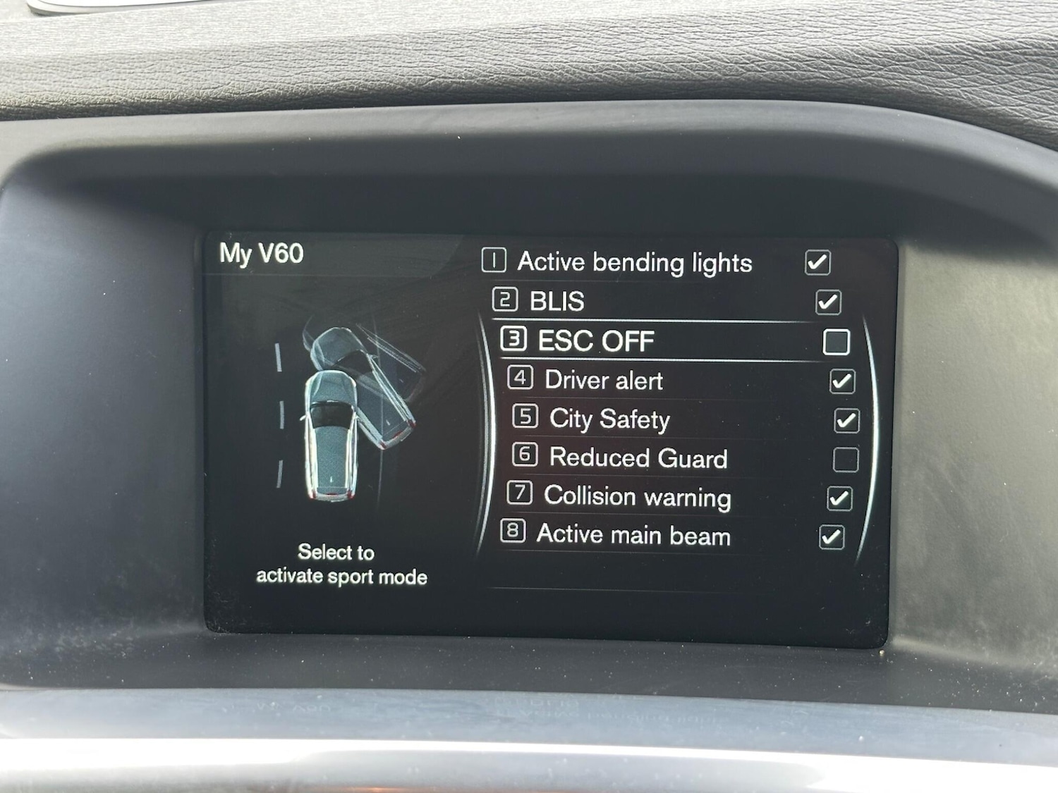 Used Volvo V60 2016 for sale - 76094091: Photo 35