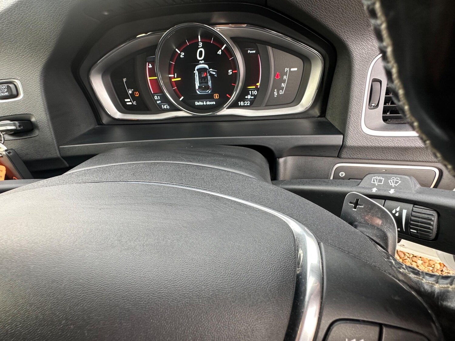 Used Volvo V60 2016 for sale - 76094091: Photo 47