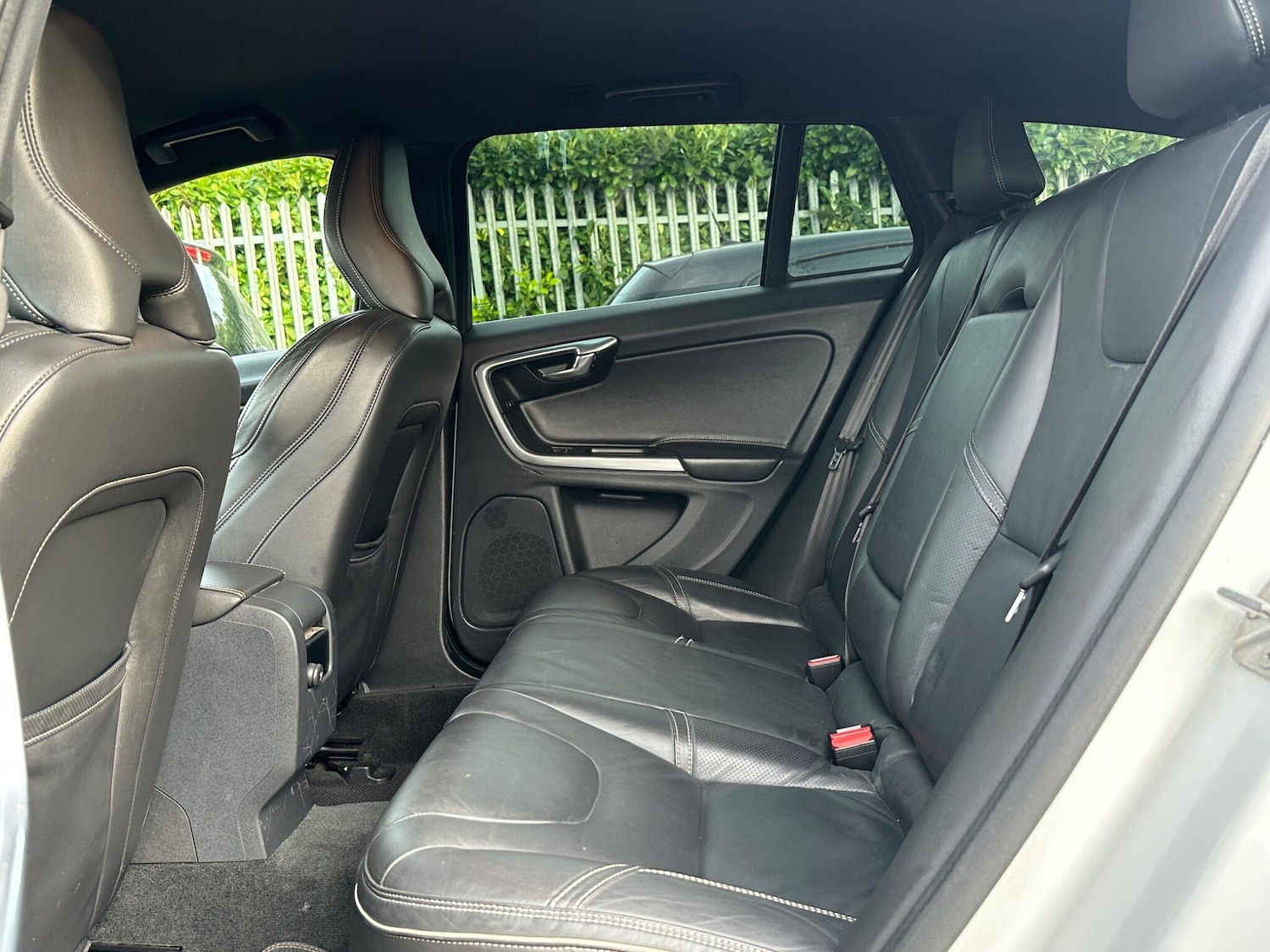 Used Volvo V60 2016 for sale - 76094091: Photo 56