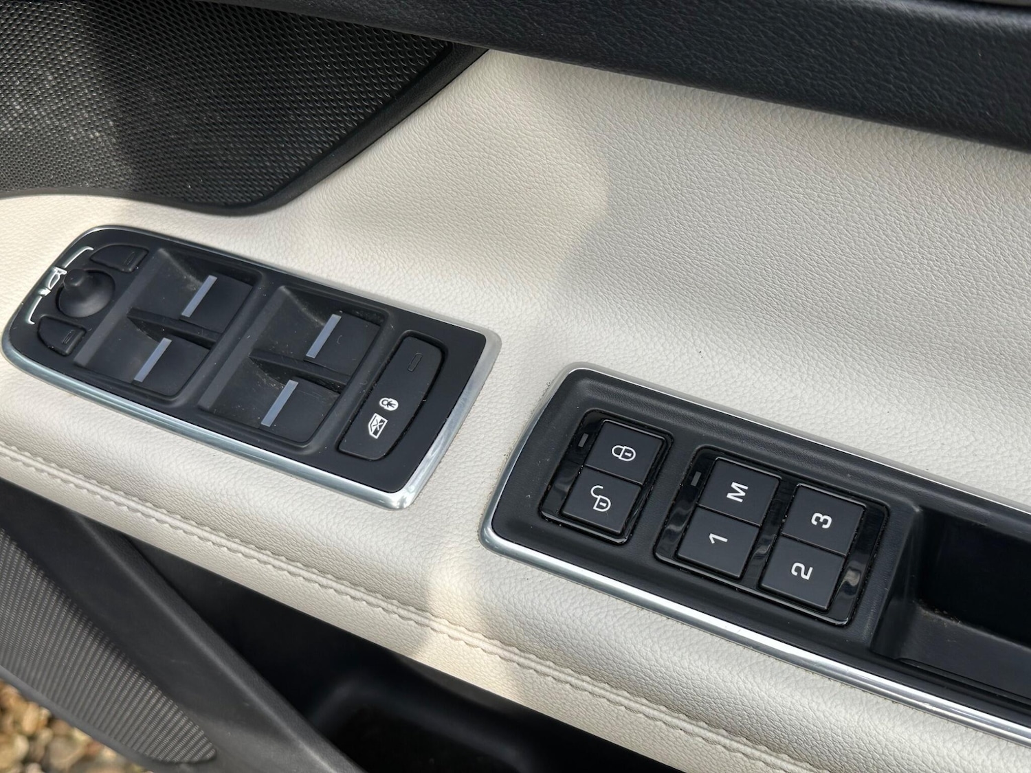 Used Jaguar XF 2016 for sale - 75751666: Photo 10