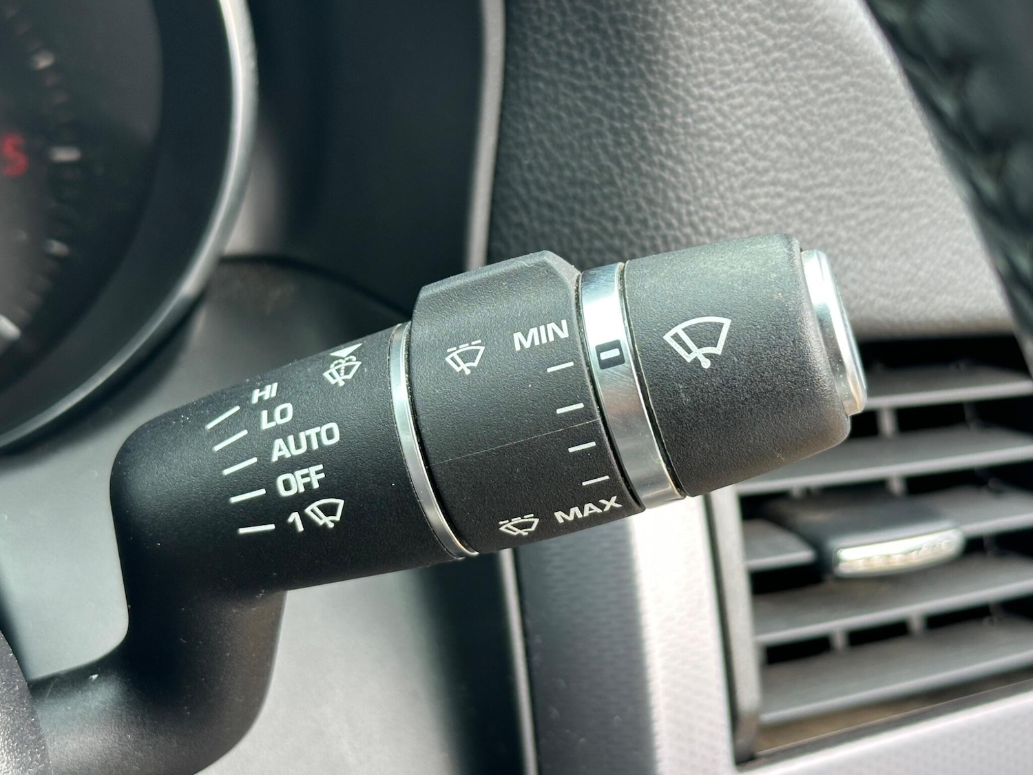 Used Jaguar XF 2016 for sale - 75751666: Photo 15