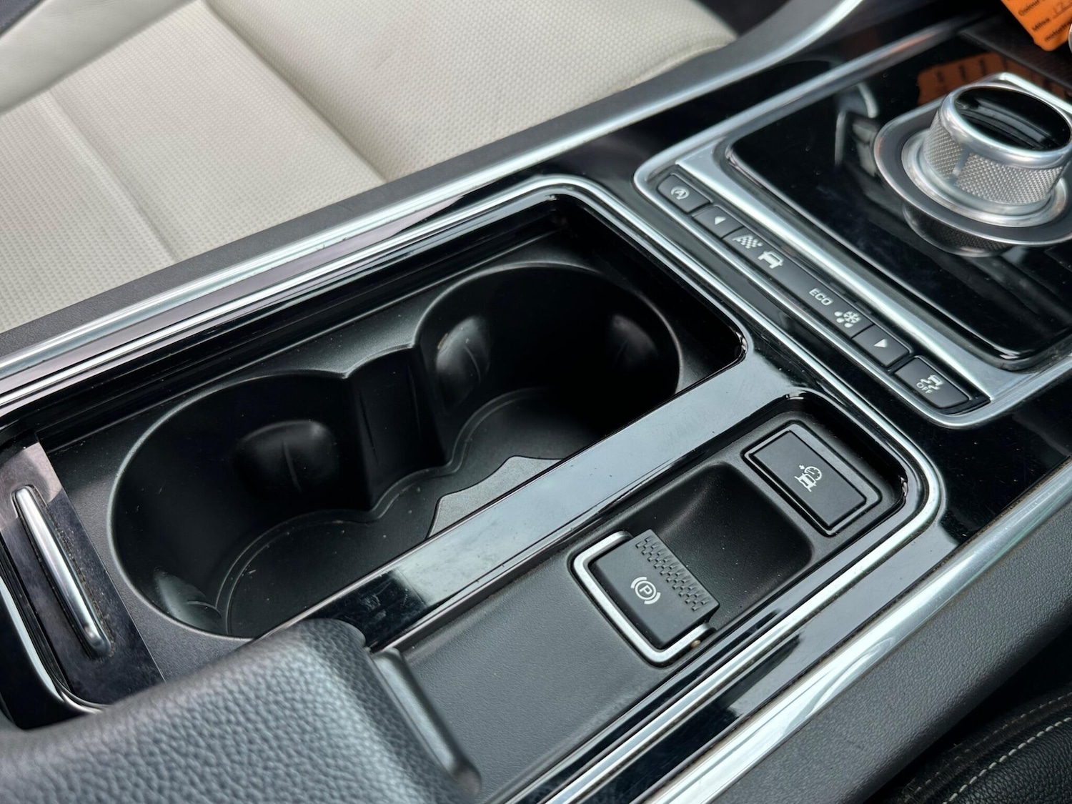 Used Jaguar XF 2016 for sale - 75751666: Photo 26