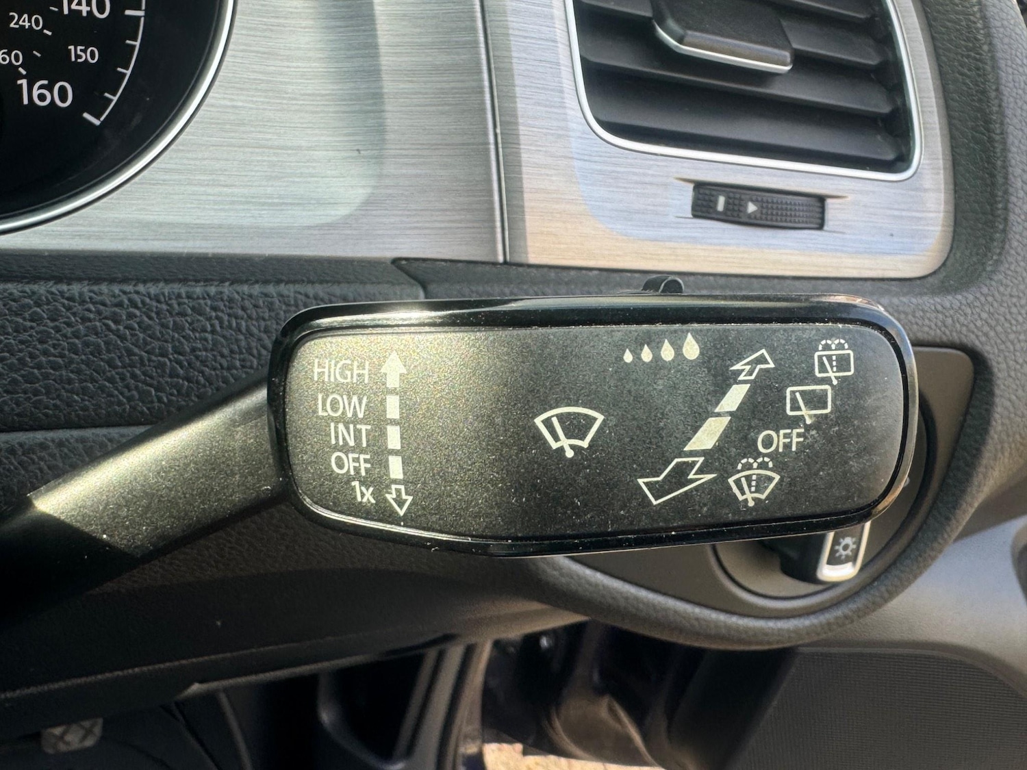 Used Volkswagen Golf 2015 for sale - 76987851: Photo 20