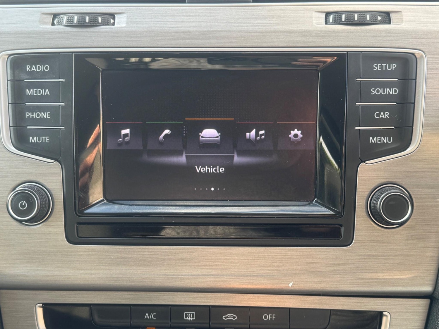 Used Volkswagen Golf 2015 for sale - 76987851: Photo 30