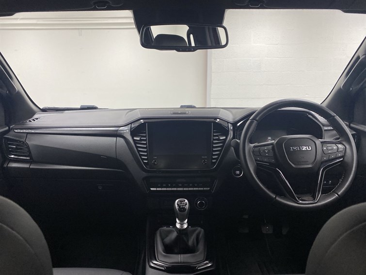 Used Isuzu D-Max 2024 for sale - 77210509: Photo 4