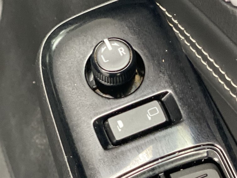 Used Isuzu D-Max 2023 for sale - 77840841: Photo 35